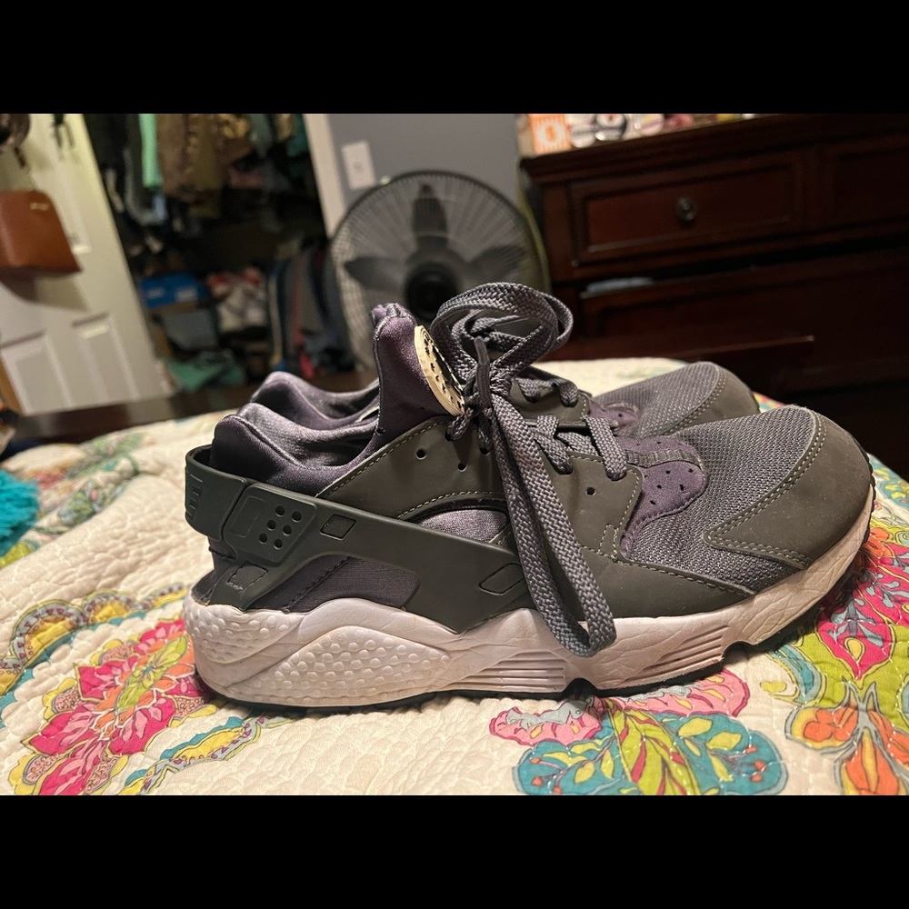 Nike huaraches
